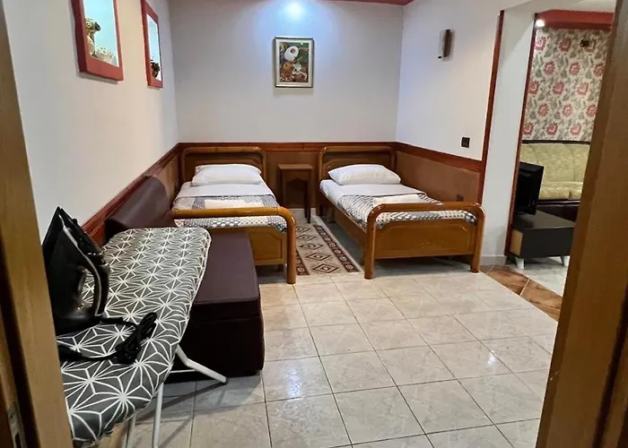 Ajla S Apartamens Tirana